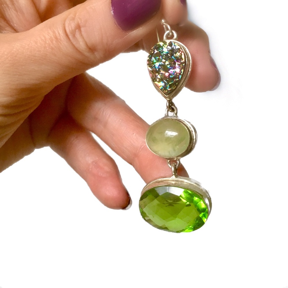 SOLD Titaniu, green Chalcedony and Quartz earrings - Picture 2 of 5